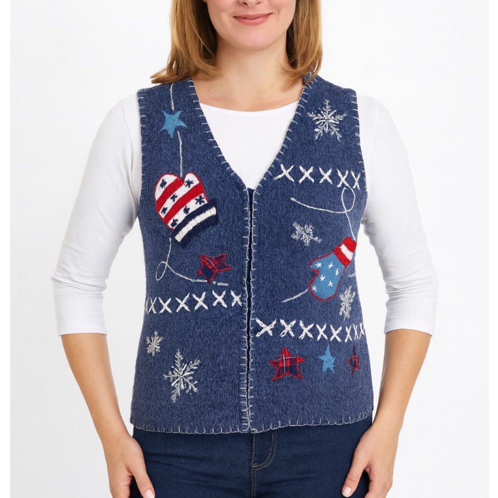 Vintage Women's Blue winter scene sweater vest